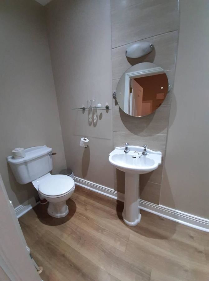 Гостевой дом JBs Bar & Guest Accommodation Килкенни-21