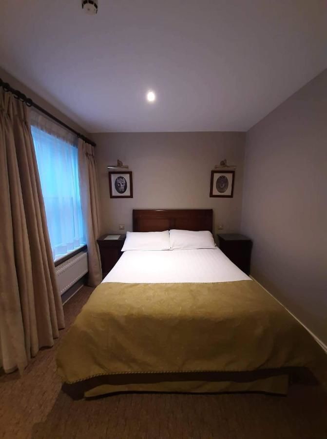 Гостевой дом JBs Bar & Guest Accommodation Килкенни-30