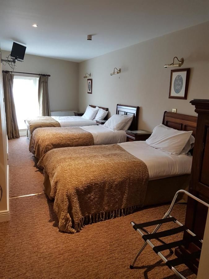 Гостевой дом JBs Bar & Guest Accommodation Килкенни-31